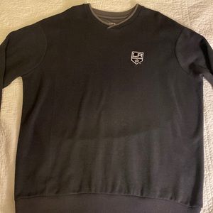 Beautiful LOS ANGELES KINGS Antigua V-Neck Sweater - Super Warm